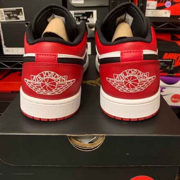 Nike Air Jordan 1 Low Bred Toe Black Red Retro Shoes 553558-612 Men's Sizes - Picture 3 of 6